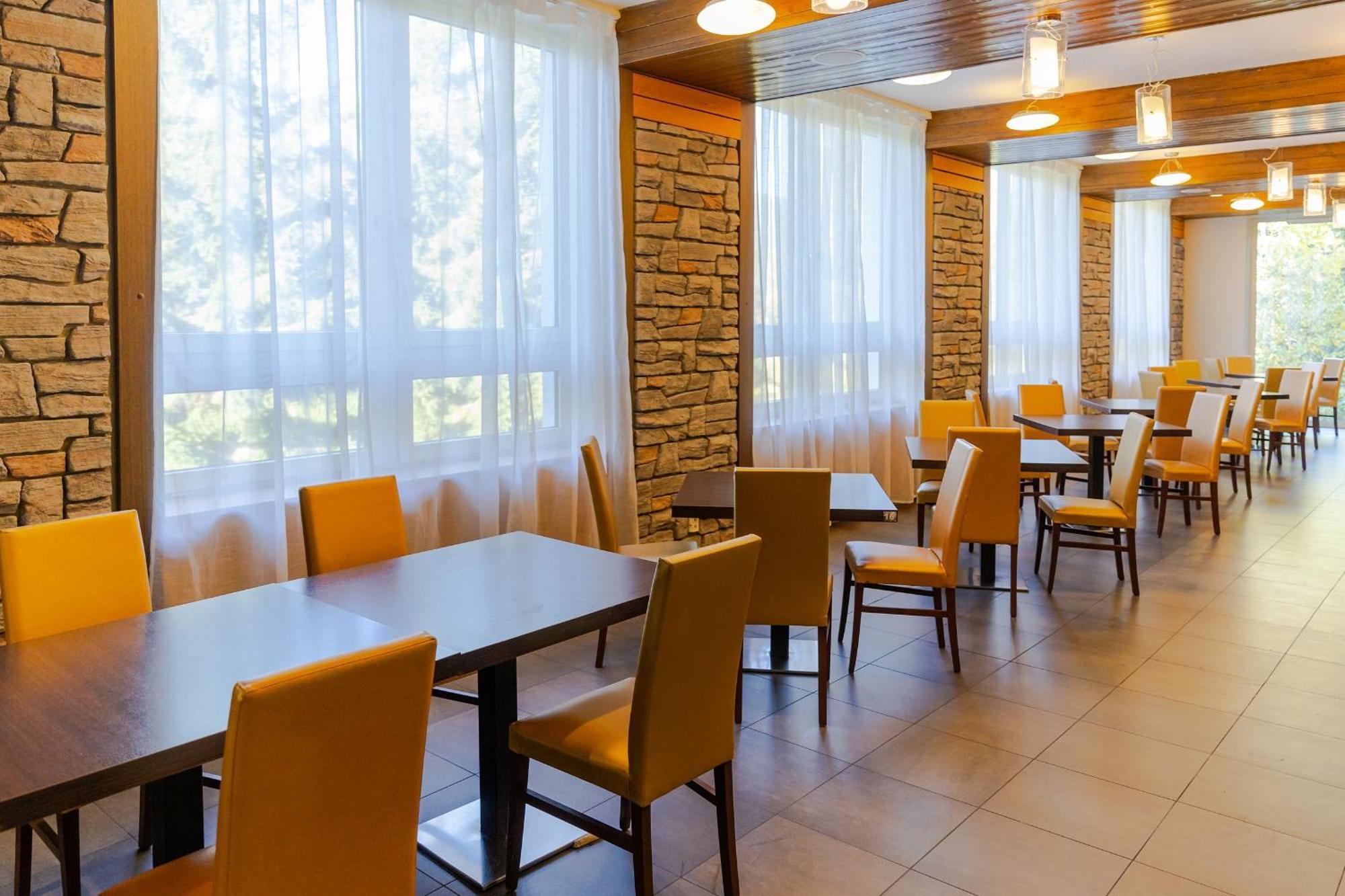 דמנובסקה דולינה Hotel Ostredok מראה חיצוני תמונה