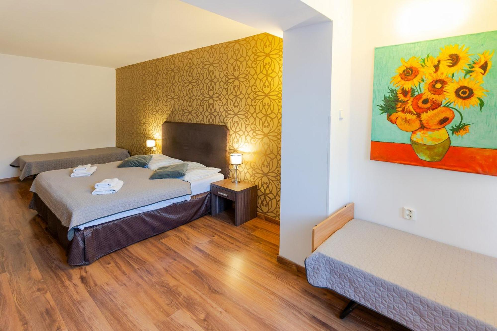 דמנובסקה דולינה Hotel Ostredok מראה חיצוני תמונה