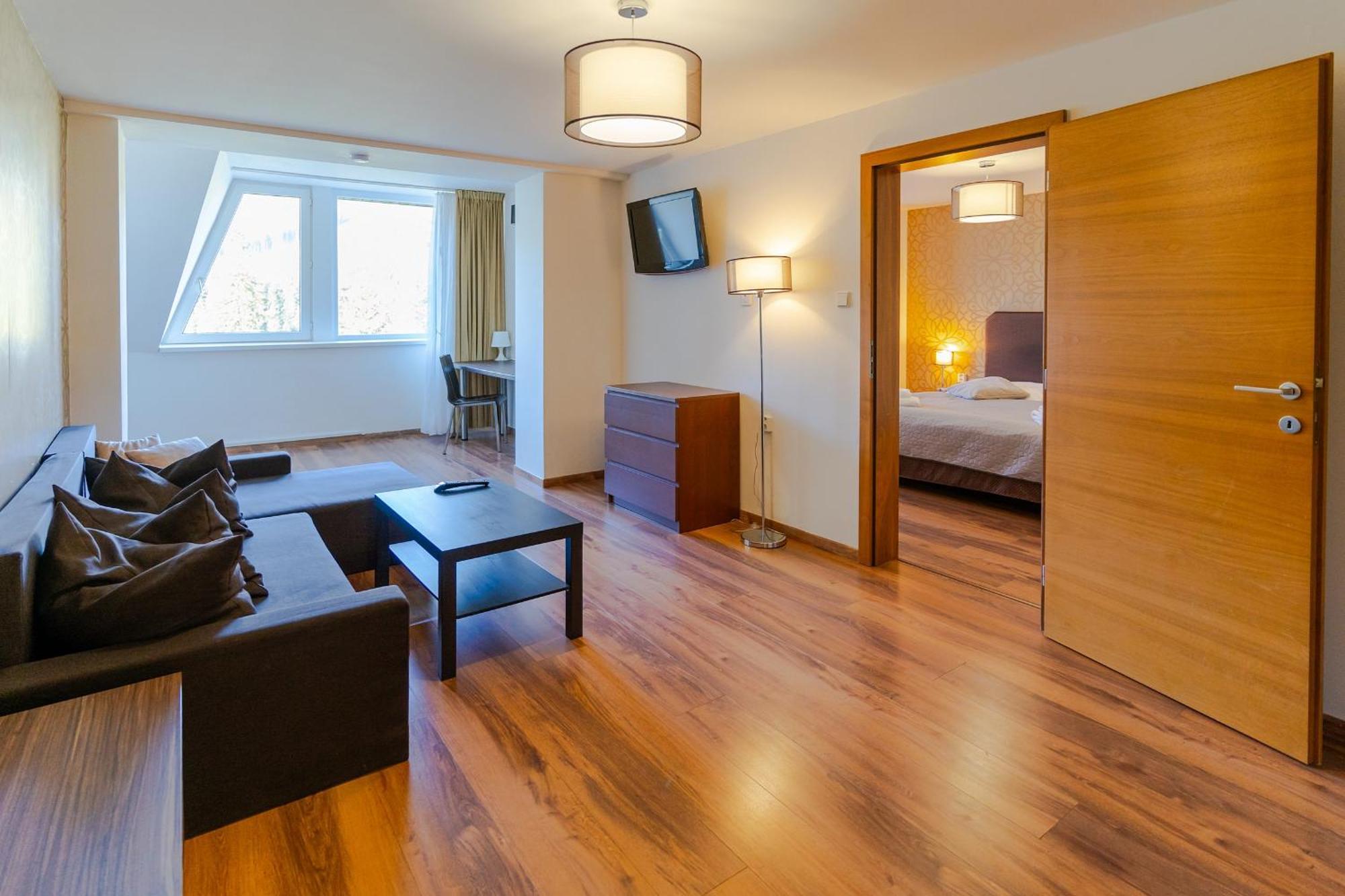 דמנובסקה דולינה Hotel Ostredok מראה חיצוני תמונה