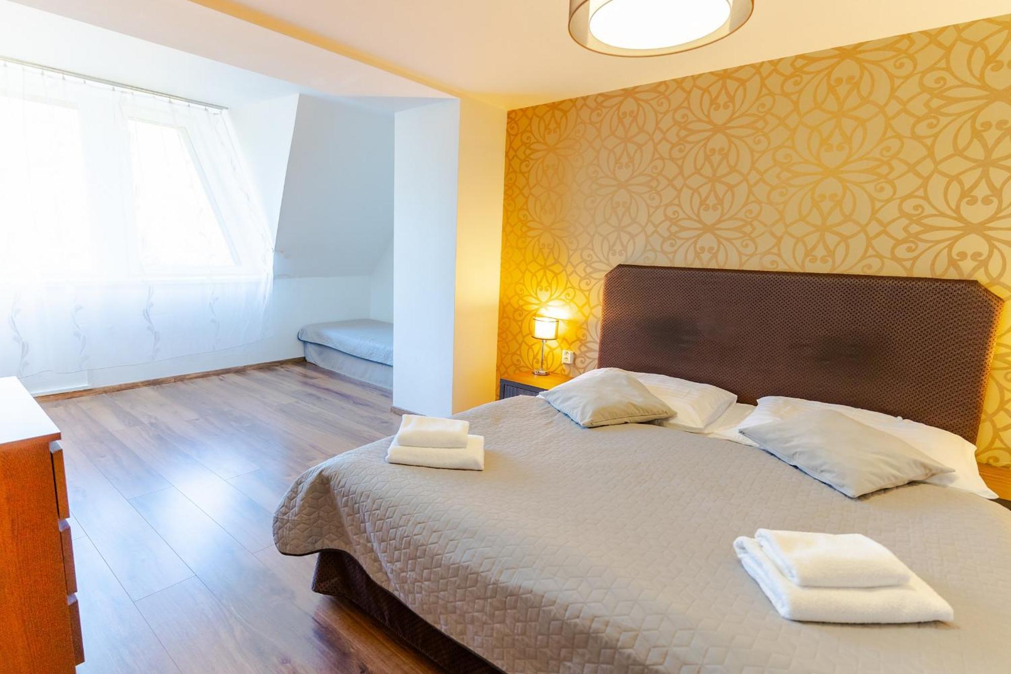דמנובסקה דולינה Hotel Ostredok מראה חיצוני תמונה