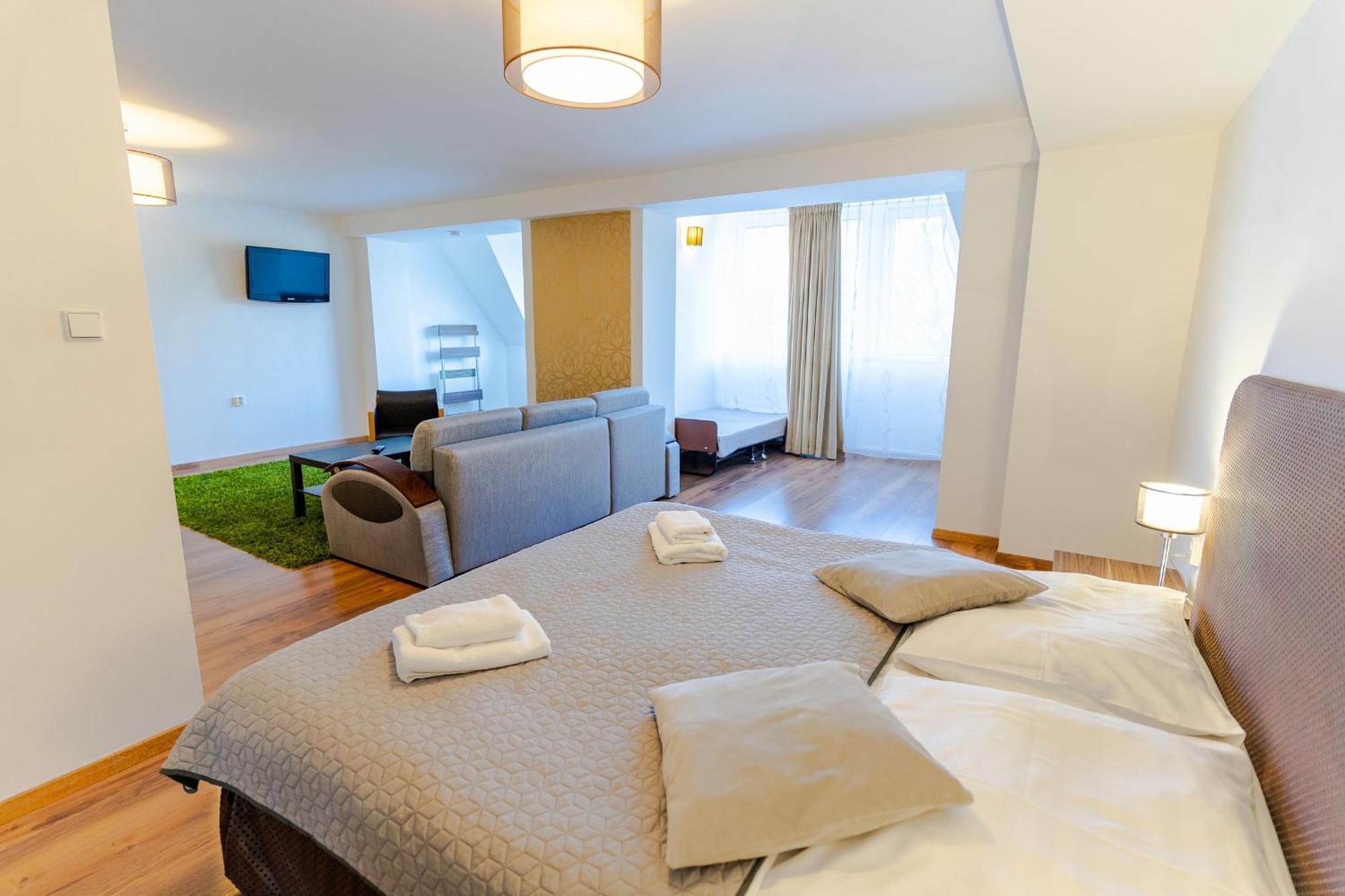 דמנובסקה דולינה Hotel Ostredok מראה חיצוני תמונה